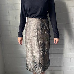 DOLCE Apparel Women's Silver Knee Length Skirt Size S
